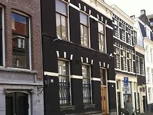 Apartment Flower Market *